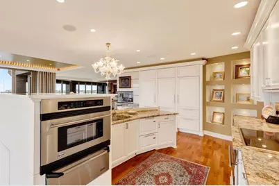 100 Wisconsin Avenue #1201, Madison, WI 53703 - Photo 36