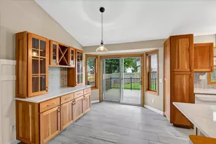 3522 Field Crest Way, Madison, WI 53719 - Photo 10