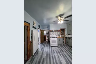 418 S Academy Street, Janesville, WI 53548 - Photo 8