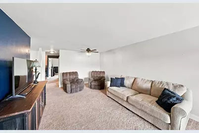 833 County Road H #7, Wisconsin Dells, WI 53965 - Photo 6