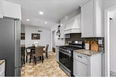 2511 N 91st Street, Wauwatosa, WI 53226 - Photo 10
