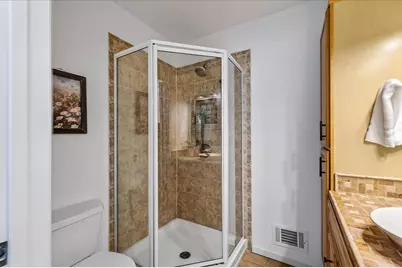 2511 N 91st Street, Wauwatosa, WI 53226 - Photo 18