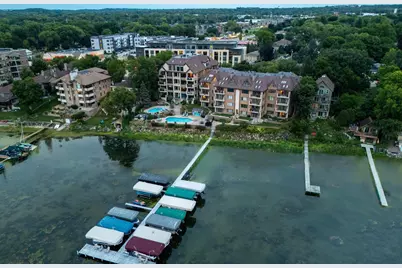 4001 Monona Drive #201, Monona, WI 53716 - Photo 2