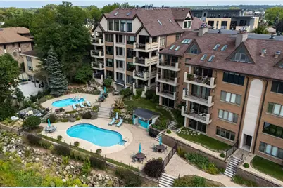 4001 Monona Drive #201, Monona, WI 53716 - Photo 8
