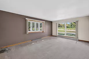 5182 Reiner Rd, Madison, WI 53718 - Photo 10