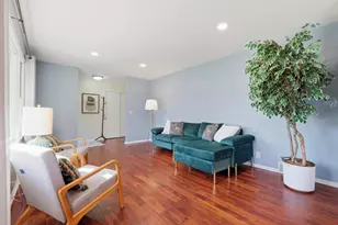 146 W MacArthur St, Sun Prairie, WI 53590 - Photo 8