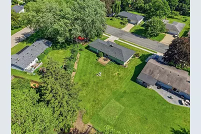 146 W Macarthur Street, Sun Prairie, WI 53590 - Photo 54
