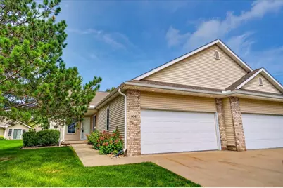 604 Springbrook Circle, DeForest, WI 53532 - Photo 2