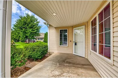 604 Springbrook Circle, DeForest, WI 53532 - Photo 6