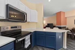 25 S Gardens Way, Fitchburg, WI 53711 - Photo 12