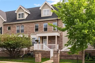 25 S Gardens Way, Fitchburg, WI 53711 - Photo 28