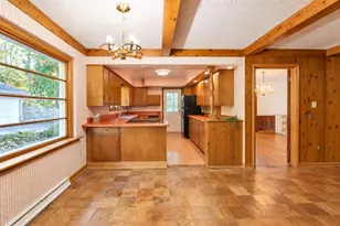 25 Larkin St, Madison, WI 53705 - Photo 10