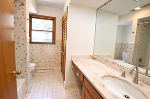 25 Larkin St, Madison, WI 53705 - Photo 20