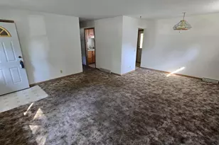 4918 Marvin Ave, Madison, WI 53711 - Photo 6