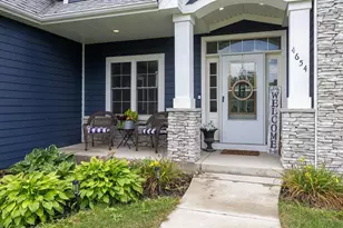 W4654 Pebble Dr, Elkhorn, WI 53121 - Photo 4