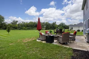 W4654 Pebble Dr, Elkhorn, WI 53121 - Photo 46