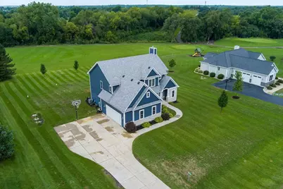 W4654 Pebble Drive, Elkhorn, WI 53121 - Photo 50