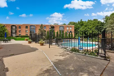 6302 Mineral Point Road #213, Madison, WI 53705 - Photo 2