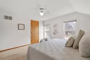 111 E Carroll St, Portage, WI 53901 - Photo 18