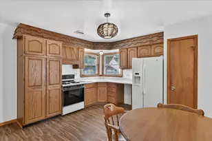 1809 Burton St, Beloit, WI 53511 - Photo 12