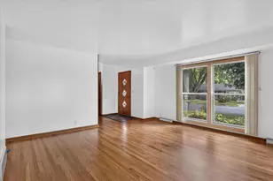 1809 Burton St, Beloit, WI 53511 - Photo 10