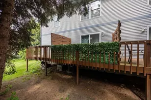 902 N Thompson Dr, Madison, WI 53704 - Photo 24