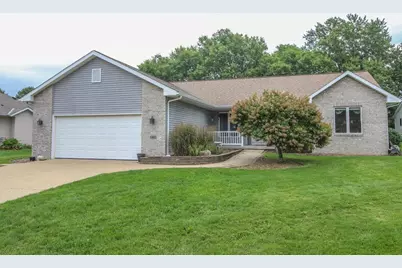 1603 Endl Boulevard, Fort Atkinson, WI 53538 - Photo 1