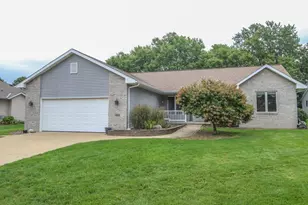 1603 Endl Blvd, Fort Atkinson, WI 53538 - Photo 1