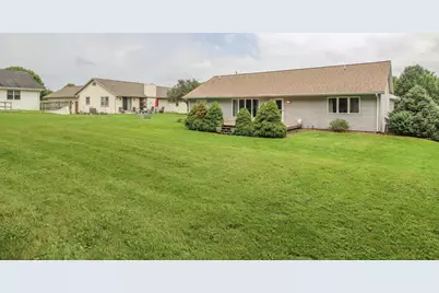 1603 Endl Boulevard, Fort Atkinson, WI 53538 - Photo 30