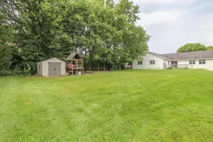 1603 Endl Blvd, Fort Atkinson, WI 53538 - Photo 36