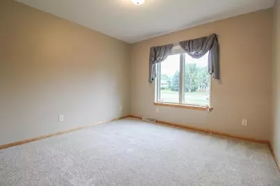 1603 Endl Boulevard, Fort Atkinson, WI 53538 - Photo 24