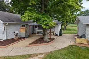 E8303 N Reedsburg Rd, Reedsburg, WI 53959 - Photo 72