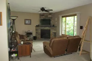 E8303 N Reedsburg Rd, Reedsburg, WI 53959 - Photo 22