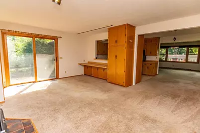 608 W Fountain Street, Ridgeville, WI 53533 - Photo 14