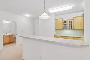 69 Cherokee Cir, Madison, WI 53704 - Photo 12
