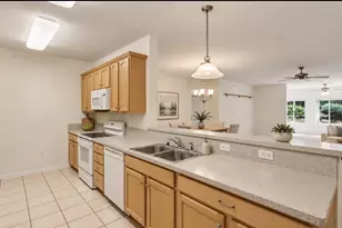 69 Cherokee Cir, Madison, WI 53704 - Photo 6