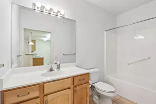 69 Cherokee Cir, Madison, WI 53704 - Photo 14