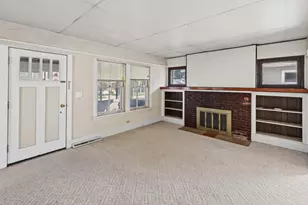 828 Sherman Ave, Janesville, WI 53545 - Photo 4