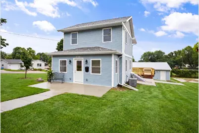 603 Walnut Street, Baraboo, WI 53913 - Photo 2