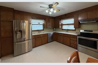 240 W Harrison Street, Columbus, WI 53925 - Photo 44