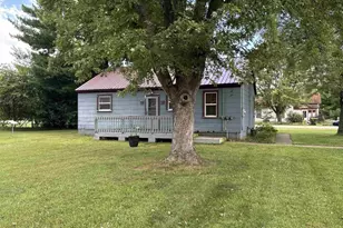 205 S 3rd St, Avoca, WI 53506 - Photo 32