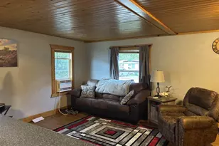 205 S 3rd St, Avoca, WI 53506 - Photo 10
