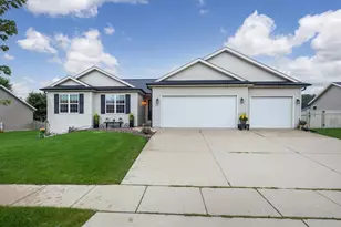 867 Hain Rd, Edgerton, WI 53534 - Photo 1