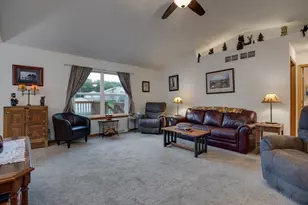867 Hain Rd, Edgerton, WI 53534 - Photo 6