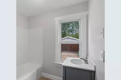 310 W Burnett Street, Beaver Dam, WI 53916 - Photo 18