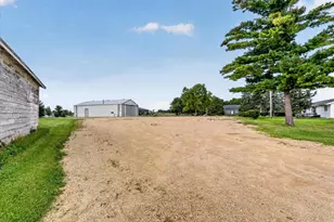 1015 E High St, Milton, WI 53563 - Photo 36