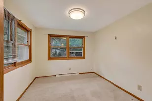 5033 Regent St, Madison, WI 53705 - Photo 16