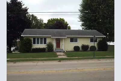 303 W Oshkosh Street, Ripon, WI 54971 - Photo 1