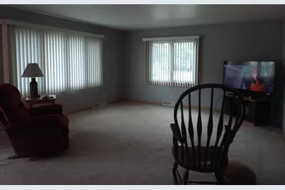 303 W Oshkosh Street, Ripon, WI 54971 - Photo 10