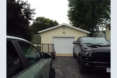 303 W Oshkosh Street, Ripon, WI 54971 - Photo 4
